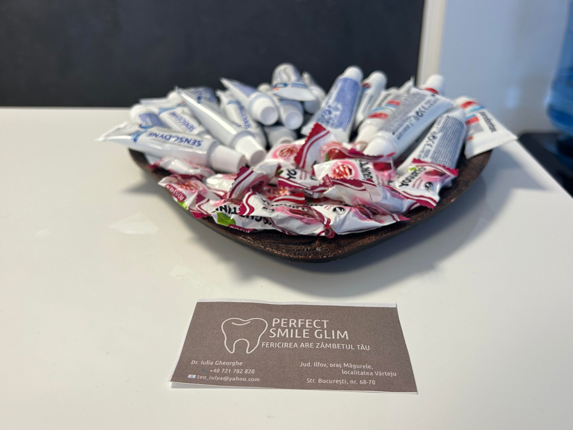 Produse profesionale de igienă și profilaxie dentară utilizate la clinică